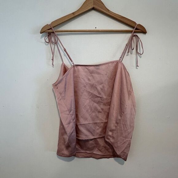 NWT Wild Fable Silky Pink Flowy Crop Tank Size Small - Picture 5 of 5